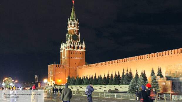 Ясновидящая Елена Батыр: повреждение зубцов на стене Кремля – плохой знак для России