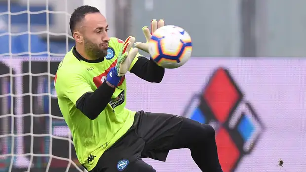 Отец голкипера «Наполи» Оспины рассказал о сроках восстановления сына