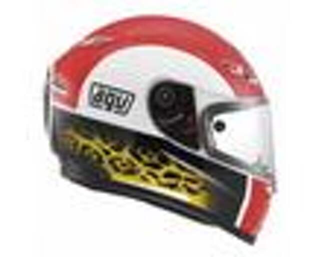 Серия шлемов памяти Симончелли от AGV