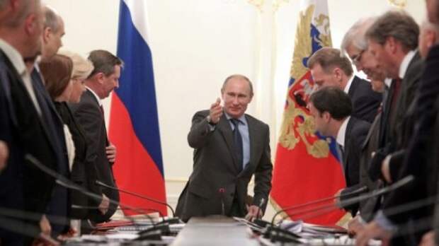 Путин поставил правительству задачи на 2017 год