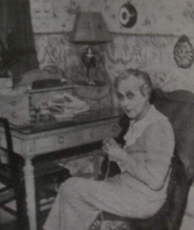 Жанна Авриль. 1935 г.