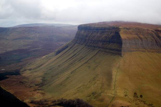Бен Балбен — удивительно живописная гора в графстве Слайго BenBulben05 Бен Балбен — удивительно живописная гора в графстве Слайго