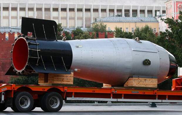 Макет термоядерной авиационной "Царь-бомбы" АН602 Станислав Красильников/ТАСС
