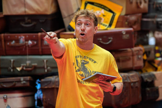 Известному телеведущему сделают операцию