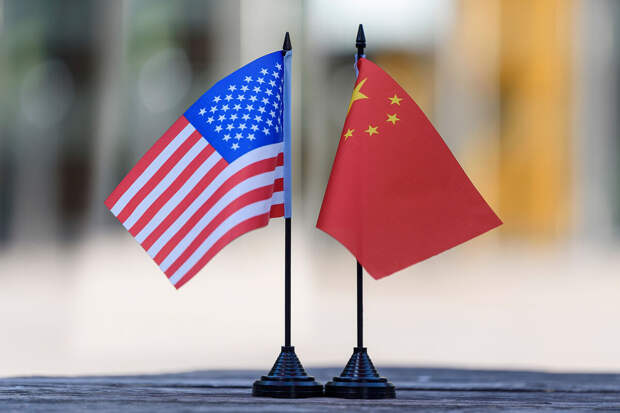 Глава МИД КНР Ван И: США продолжают продвигать политику сдерживания Китая