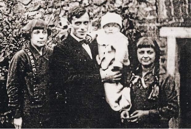 Марина Цветаева, Сергей Эфрон, Георгий и Ариадна