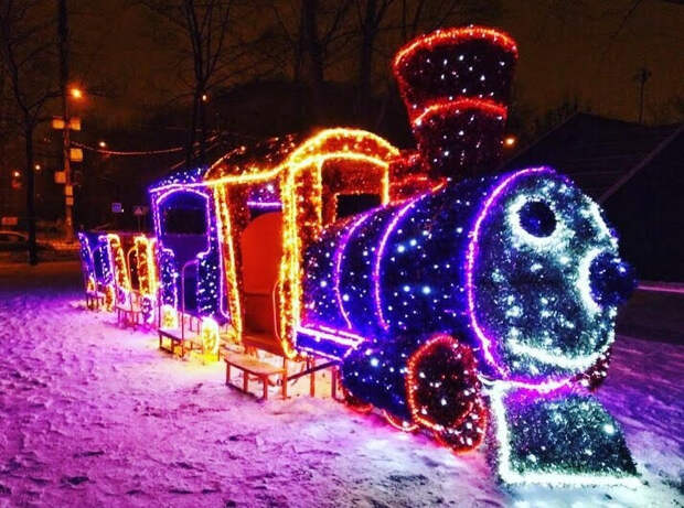 Новогодний декор. Фото: сайт префектуры СВАО