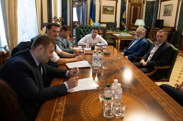 Встреча президента Украины Владимира Зеленского с г-ном Коломойским.png