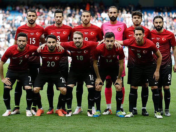 Картинки по запросу сборная Турция по футболу 2017