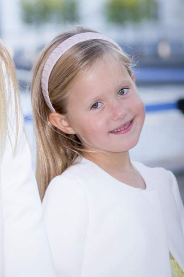 Принцесса 8. Юная принцесса Дании. Принцесса 08 IMOSY. Фото спортивной принцессы ребенок.