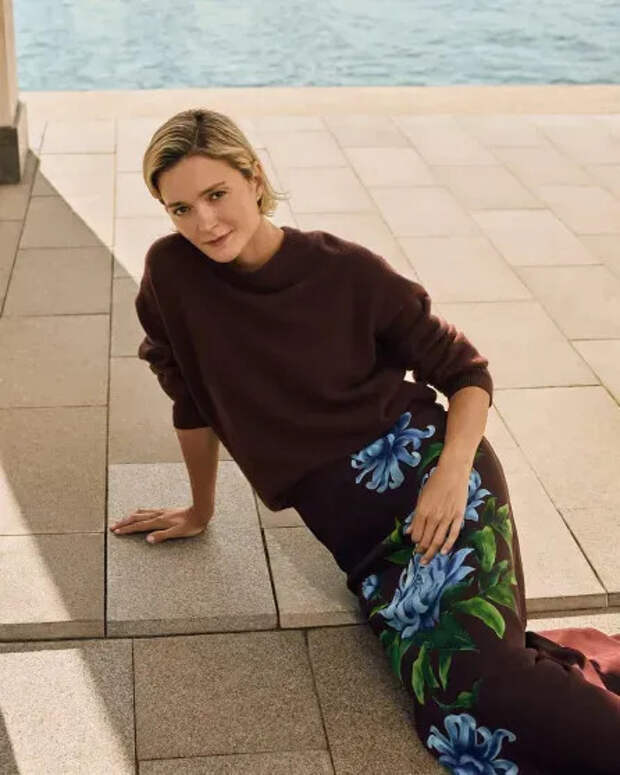 Надежда Михалкова для Ololol