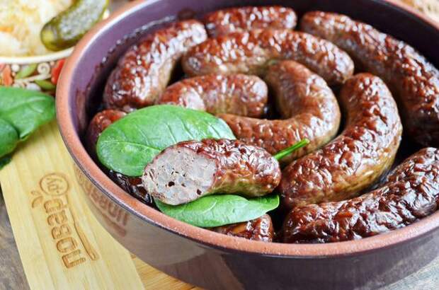 Печеночные колбаски с рисом
