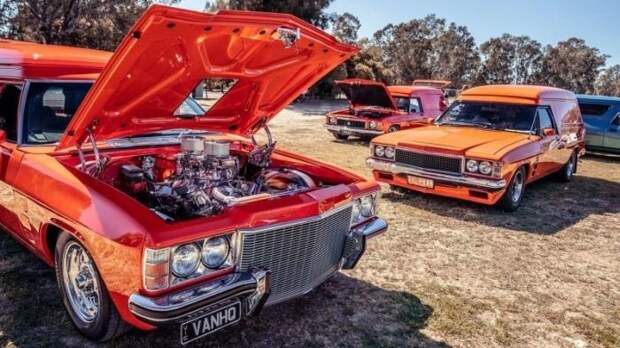 Holden Sandman и Ford XB Surferoo - легковые фургоны для австралийцев