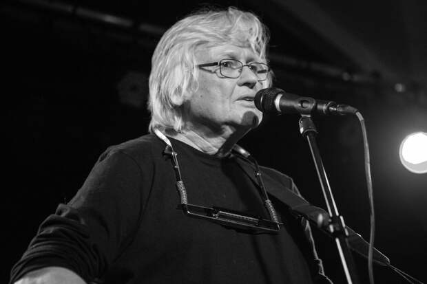 Умер музыкант Чип Тейлор, дядя Анджелины Джоли