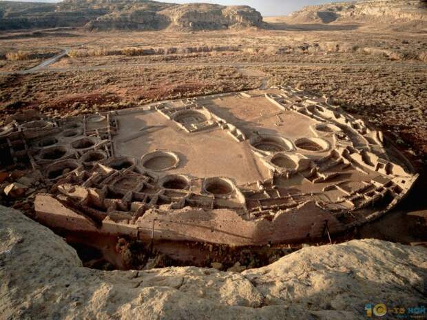 10 самых впечатляющих исторических руин мира
