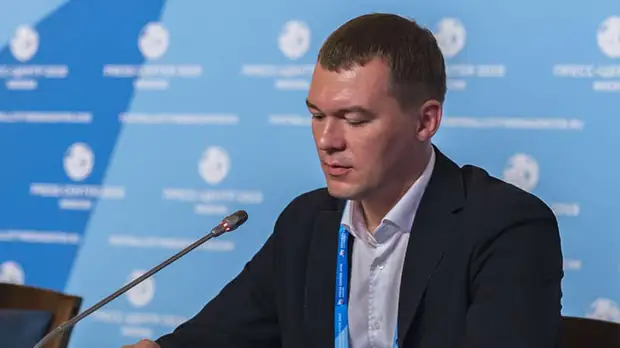 Глава Хабаровского края Дегтярев во время прощания с Жириновским пообещал сохранить ЛДПР