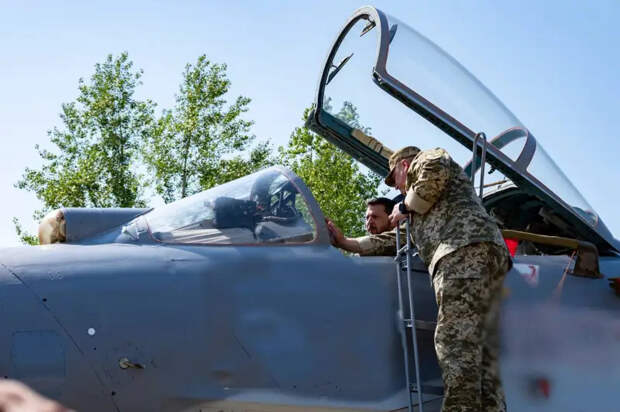Командующий силами НАТО в Европе назвал проблемы в подготовке украинских пилотов