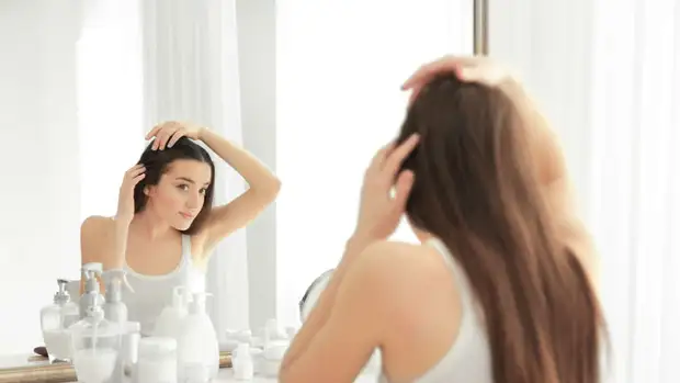 Замдиректора российской школы оттаскал за волосы ученицу без сменки