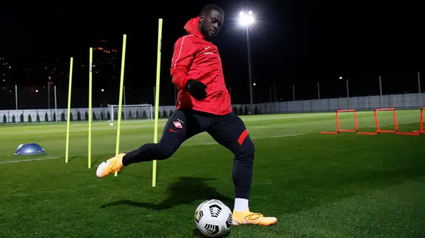 В «Спартаке» рассказали о кадровых проблемах перед матчем с «Уфой»