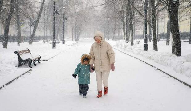 «Желтый» уровень опасности из-за гололеда продлен в Москве до 4 марта