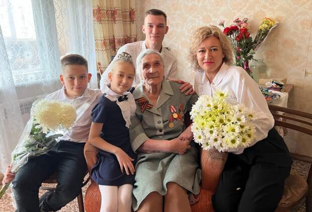 103‑летняя Мария Комолова поделилась воспоминаниями о войне и Дне Победы
