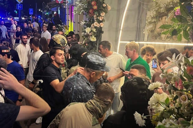 "161.ru": силовики проверяли военные билеты у мужчин в ночном клубе Ростова