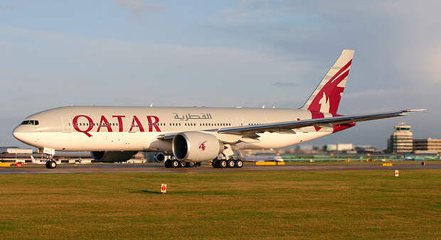 Самолет Qatar Airways завершил самый длительный прямой перелет в мире Самолет Qatar Airways завершил самый длительный прямой перелет в мире