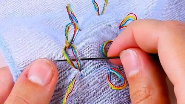 Картинки по запросу "Эти 7 простых трюков для шитья и вышивки помогут обновить одежду"