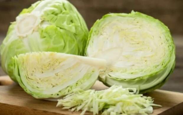 Не успеваю покупать белокочанную капусту: показываю какую «вкусноту» готовлю из неё к обеду и к ужину (рецепт капустных котлет)