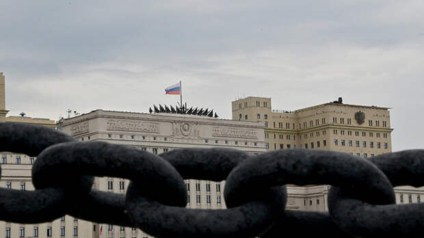 Генерал допустил новые посадки в минобороны: Уже не просто коррупция, а ОПГ Генерал допустил новые посадки в минобороны: Уже не просто коррупция, а ОПГ