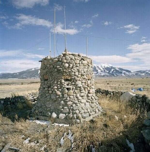 Частные бомбоубежища (19 фото)