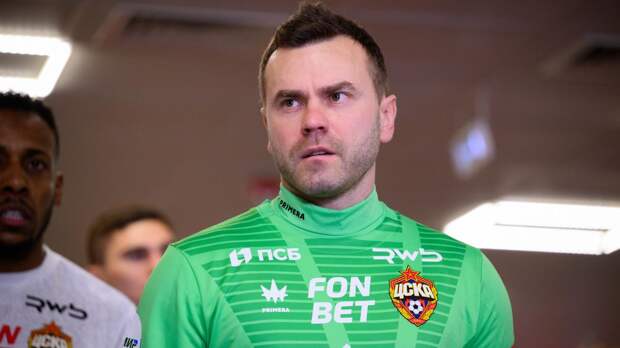 Хиддинк: «Акинфеев легко может играть еще 10 лет»