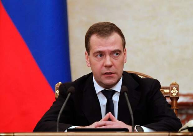 Дмитрий Медведев: На поддержку экономики выделяется до 107,5 млрд. руб.
