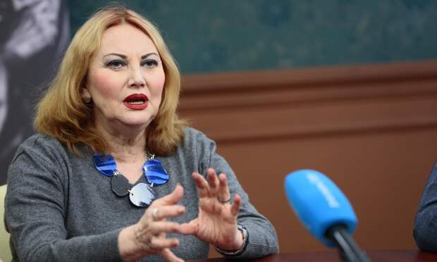 Алла Ульянова.