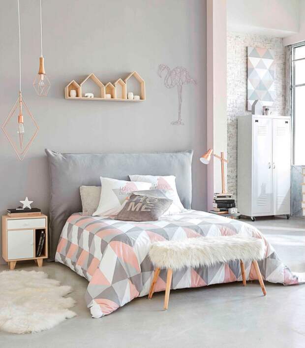 Воодушевляющий дизайн спальной комнаты с правильно подобранной палитрой. | Фото: happymodern.ru.