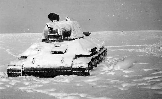 Зимой в танке Т-34 не заночуешь