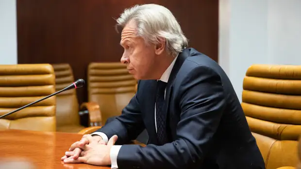 Пушков: «киевские болтуны» могут въехать на танке лишь в выгребную яму