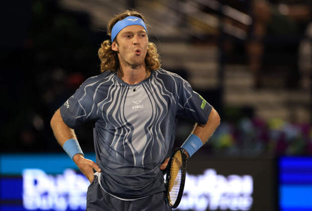 Рублев проиграл в полуфинале турнира в Дубае