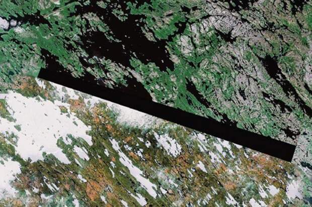 11. Под этой черной полосой на озере Бейкер (Канада) инопланетяне прячутся, что ли? google, google maps, интересно, карта google, неизвестные, таинственные места, что это
