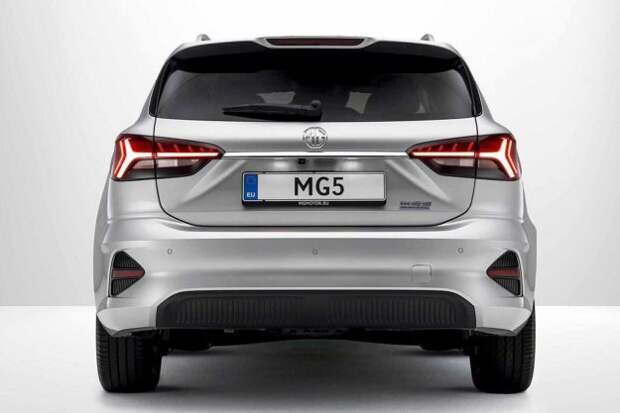 MG5-электрический-ev-караван-европа-продажа-2021-proauto-07