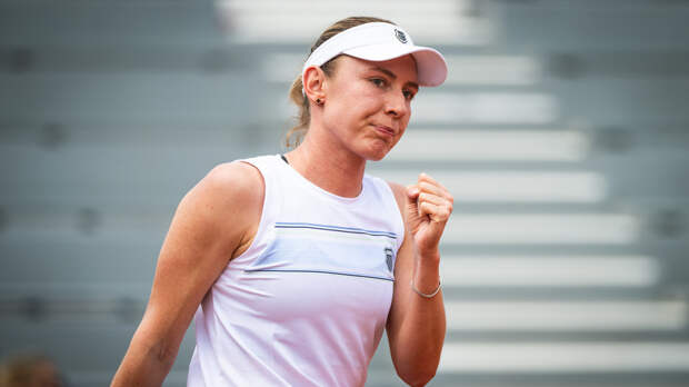 Александрова переиграла Кенин и вышла в третий круг «пятисотника» в Брисбене