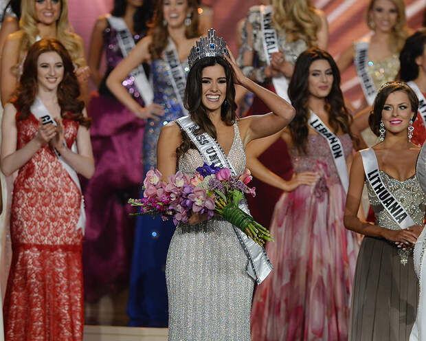 Паулина Вега, Колумбия. «Мисс Вселенная-2014» 
