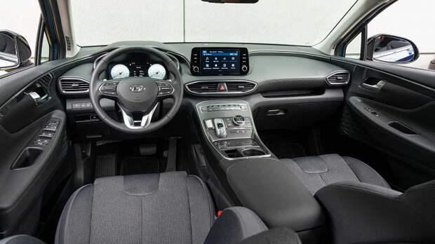 Новый полноприводный Hyundai Santa Fe можно заказать в России за 3,2 млн рублей, но есть нюанс: это будет машина 2021 года выпуска