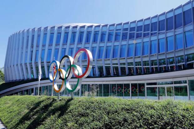 МОК назвал россиян, первыми допущенными до Олимпиады