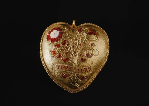 В Великобритании нашли любовный подарок Генриха VIII его первой жене