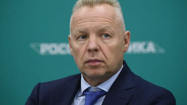 Отец Мазепина выразил мнение о профессиональном спорте в России 