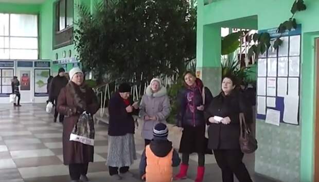Крым присоединился к песенному флешмобу: Алушта и Евпатория поют (ВИДЕО)