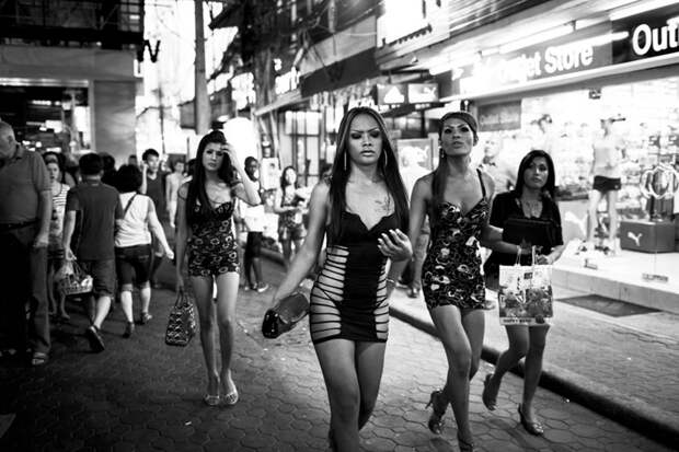 Улица секса и разврата Walking Street в Паттайе волкин стрит, паттайя, секс-туризм, тайланд