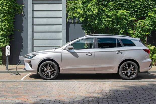 MG5-электрический-ev-караван-европа-продажа-2021-proauto-03