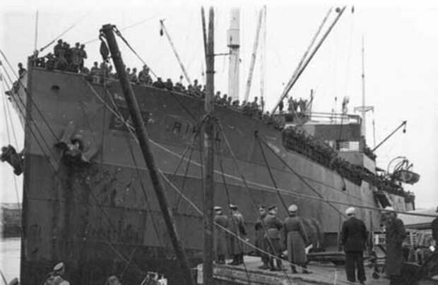 В результате ошибки британских военно-морских сил утонули более 2000 советских солдат